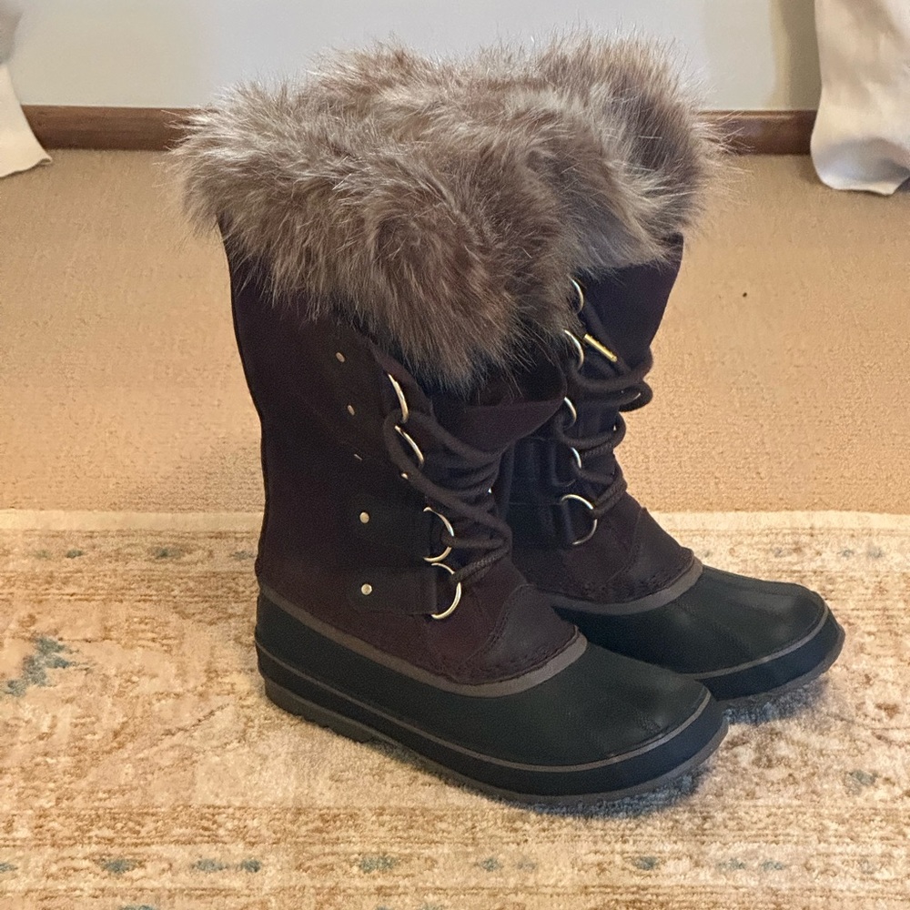 Sorel Women’s Joan of Artic Boot Size 9